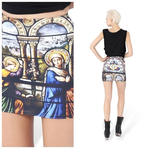 Cathedral Mini Skirt - Picture 4 of 6